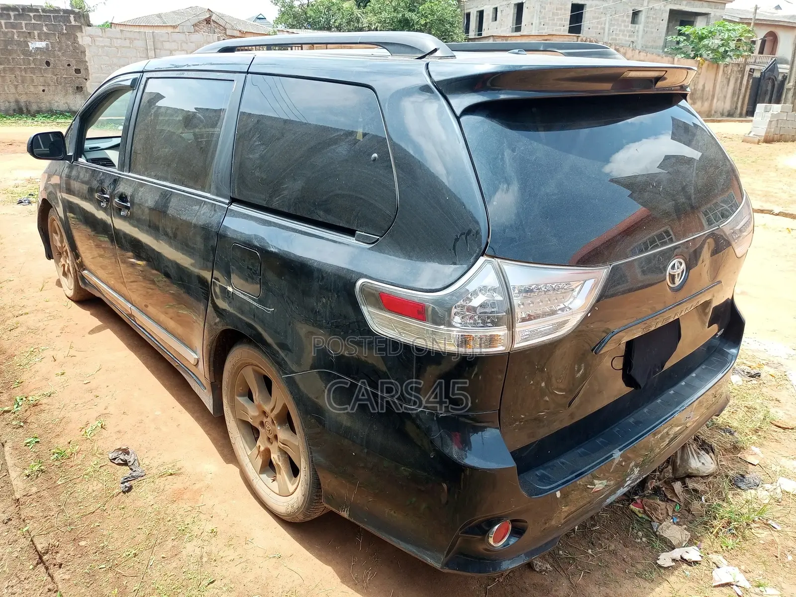 Toyota Sienna 2012 Black