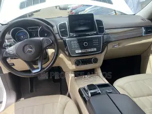 Mercedes-Benz GLE-Class 2018 White