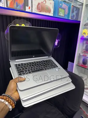 Laptop HP EliteBook 1040 G3 8GB Intel Core i7 SSD 256GB