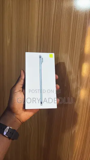 New Apple iPhone Air 256 GB Blue