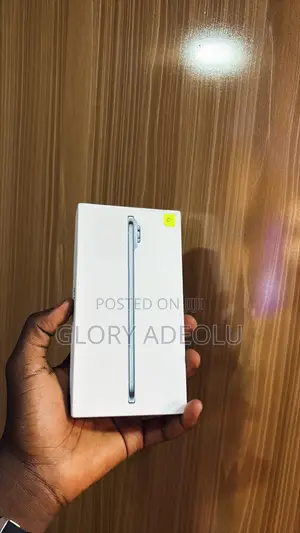 New Apple iPhone Air 256 GB Blue