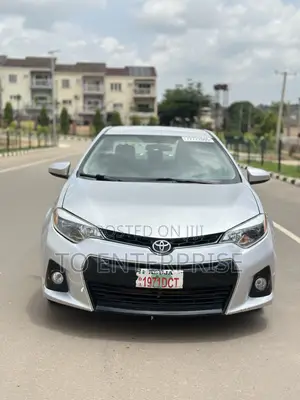 Toyota Corolla 2014 Silver