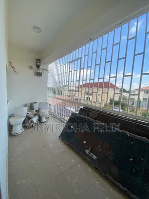 3bdrm Block of Flats in 1St Avenue Gwarinpa, Bunkoro for rent