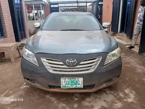 Toyota Camry LE 4dr Sedan (2.4L 4cyl 5A) 2009 Green