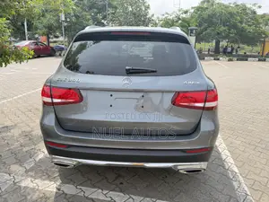 Mercedes-Benz GLC-Class 2016 Gray