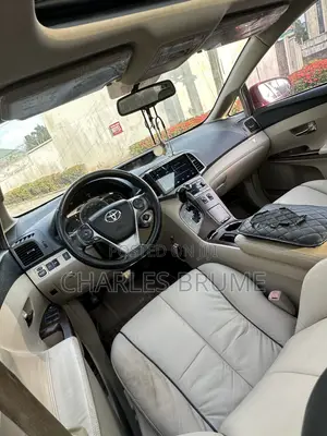 Toyota Venza Limited 2010 Red