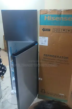Hisense Standing Refrigerator – REF306DR With Spacious Compartments