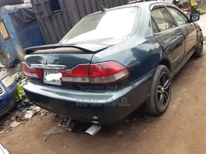 Honda Accord 2002 Gray