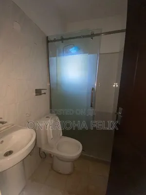 3bdrm Bungalow in Gwarinpa Main, Bunkoro for rent