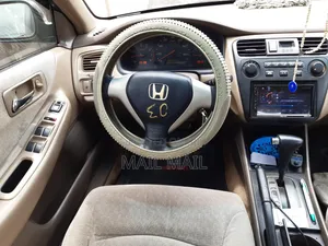 Honda Accord 2002 Gray