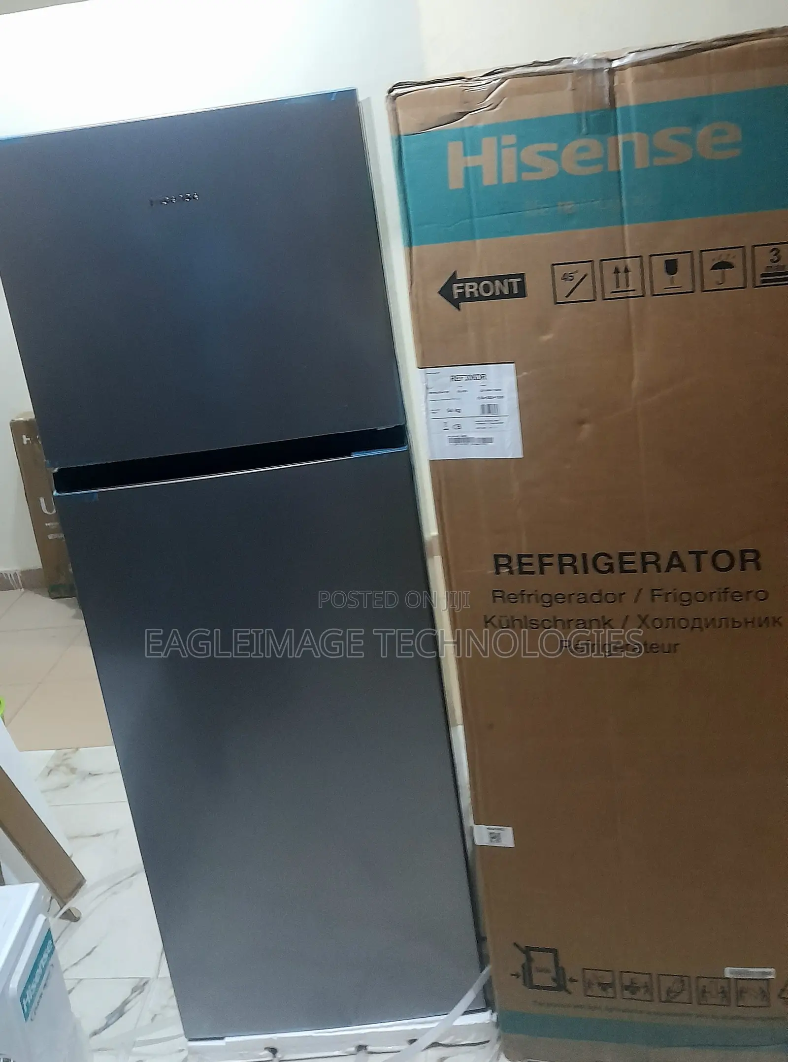 Hisense REF306DR Standing Refrigerator – Energy Efficient Spacious