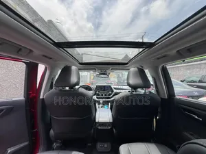 Toyota Highlander 2021 Red