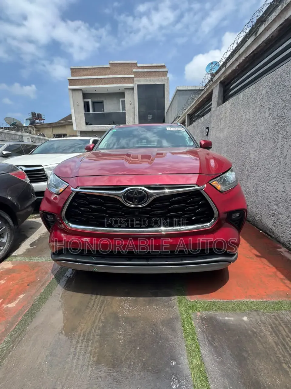 Toyota Highlander 2021 Red
