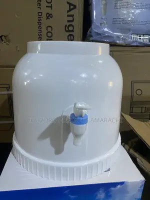 Mimi Table Top Dispenser