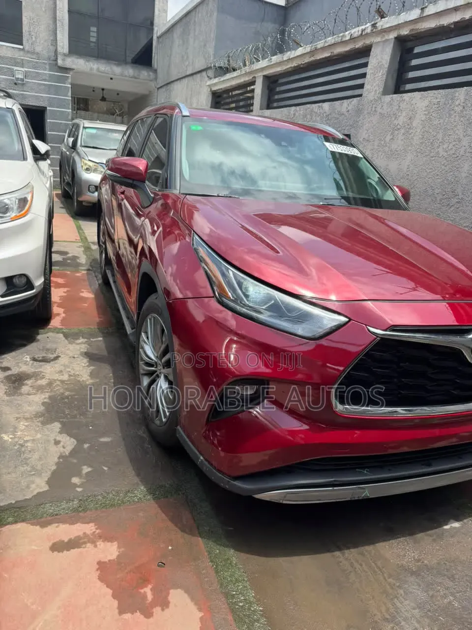 Toyota Highlander 2021 Red