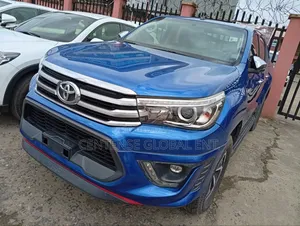 Toyota Hilux 2018 Blue