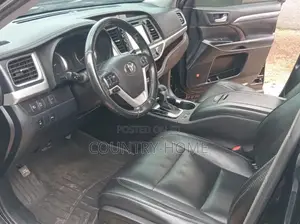 Toyota Highlander Limited Platinum 4x4 V6 (3.5L 6cyl 8A) 2018 Black
