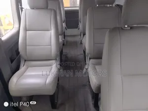 Toyota HiAce 2015 Grey