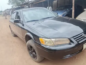 Toyota Camry 2001 Black