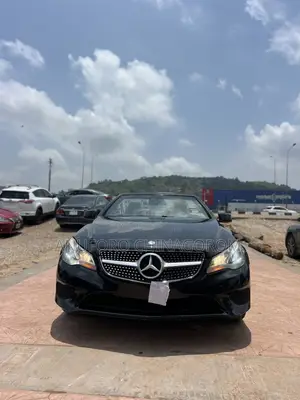 Mercedes-Benz E400 2015 Black