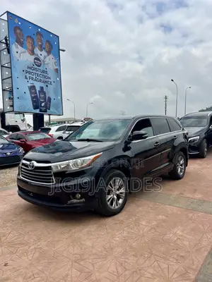 Toyota Highlander 2015 Black