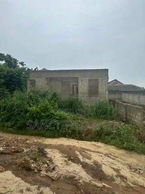 6bdrm Bungalow in Ikorodu for sale