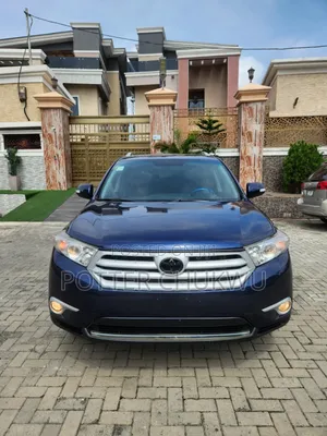 Toyota Highlander 2013 Blue