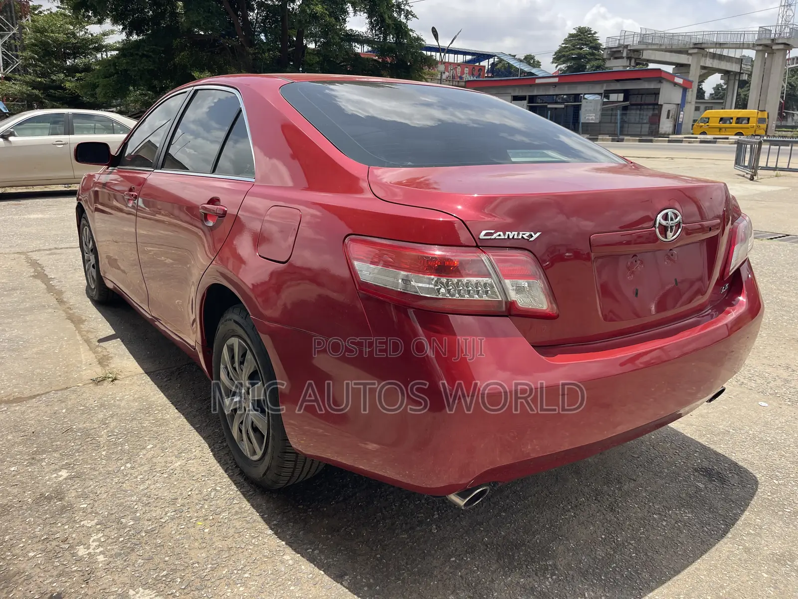 Toyota Camry 2008 Red