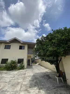 4bdrm Duplex in Lekki Phase 1 for rent