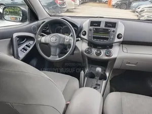 Toyota RAV4 2010 Black