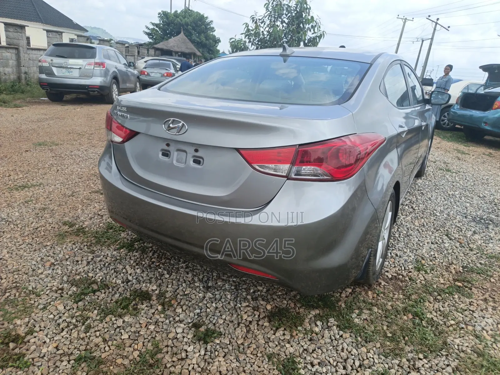 Hyundai Elantra 2013 Silver