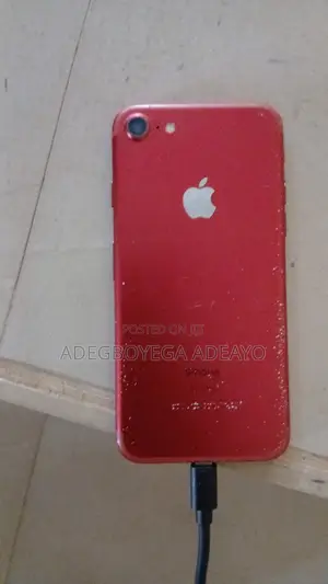 Apple iPhone 7 256 GB Red
