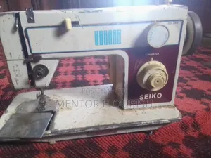 Cloth Sewing Machine
