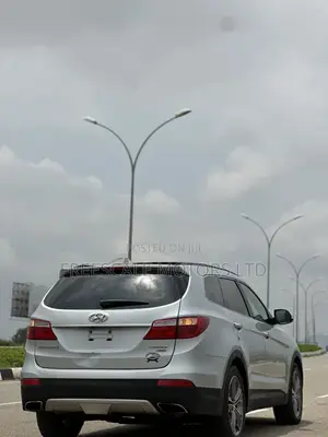 Hyundai Santa Fe Limited 4dr SUV (3.3L 6cyl 6A) 2015 Silver