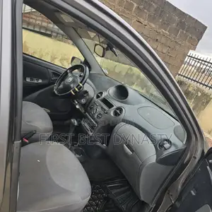 Toyota Echo 2004 Gray
