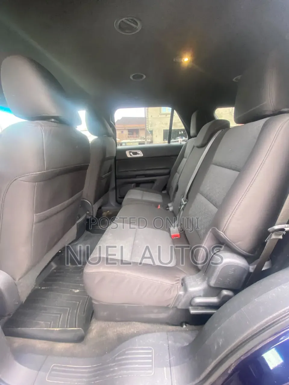 Ford Explorer 2011 Blue