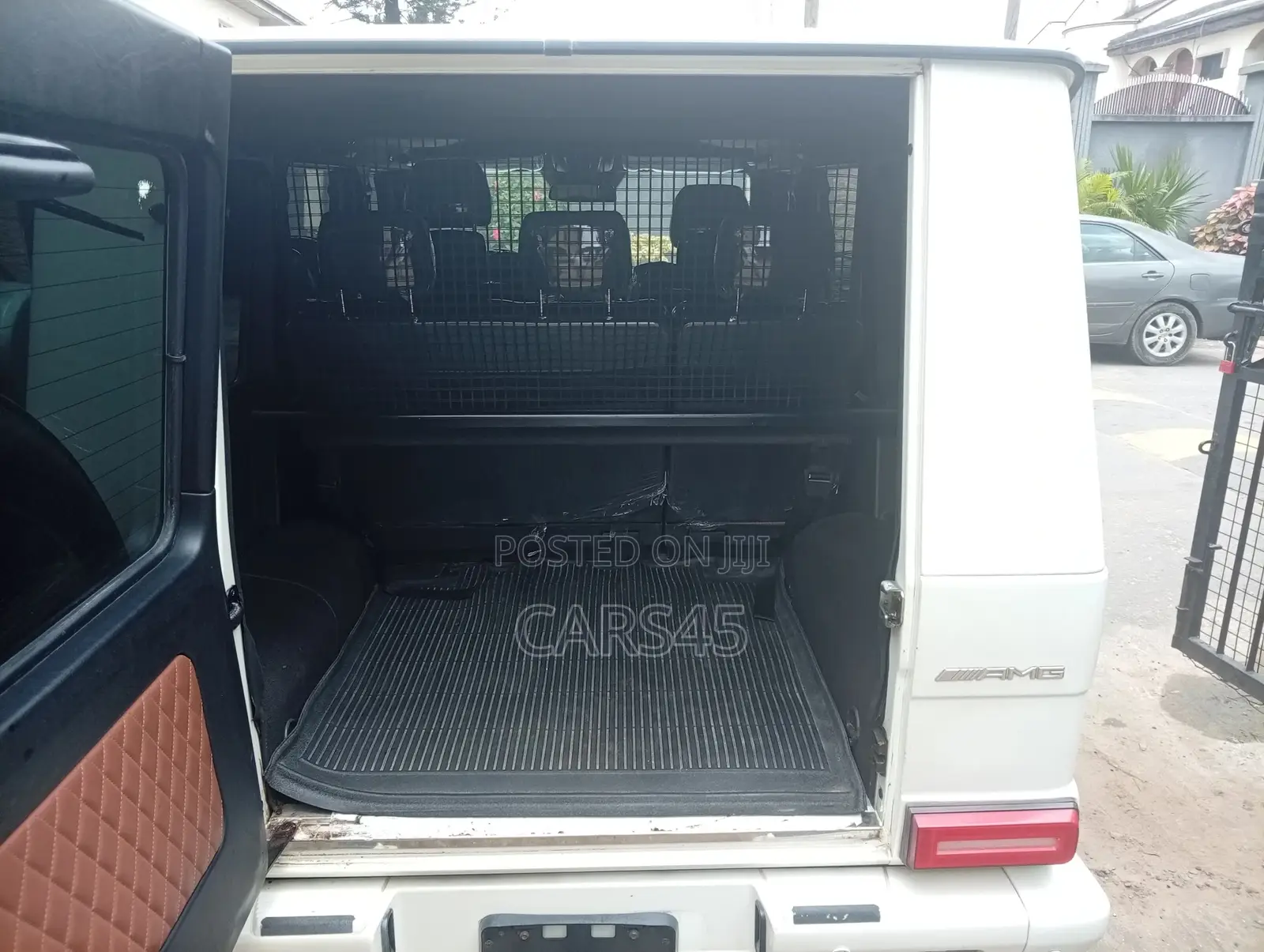 Mercedes-Benz G-Class 2014 White