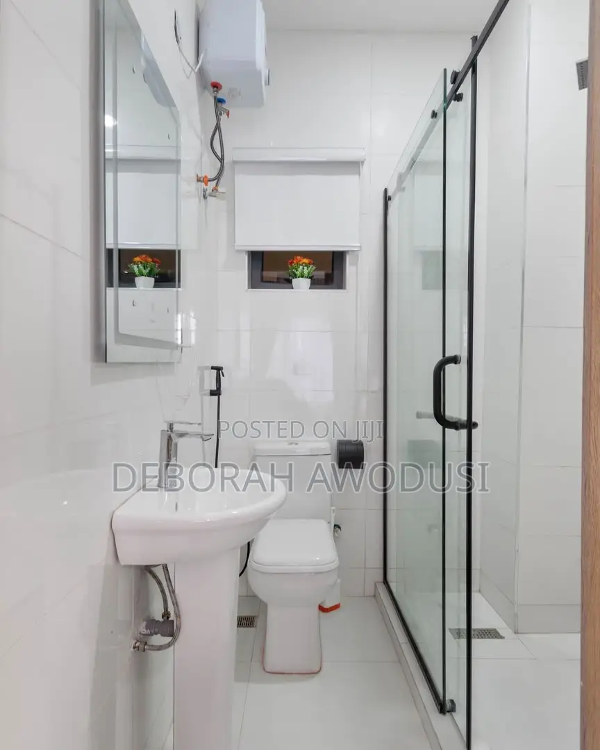 Luxury 2 Bedroom Maisonette