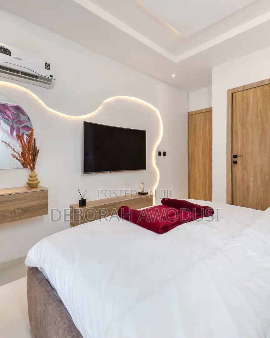 Luxury 2 Bedroom Maisonette