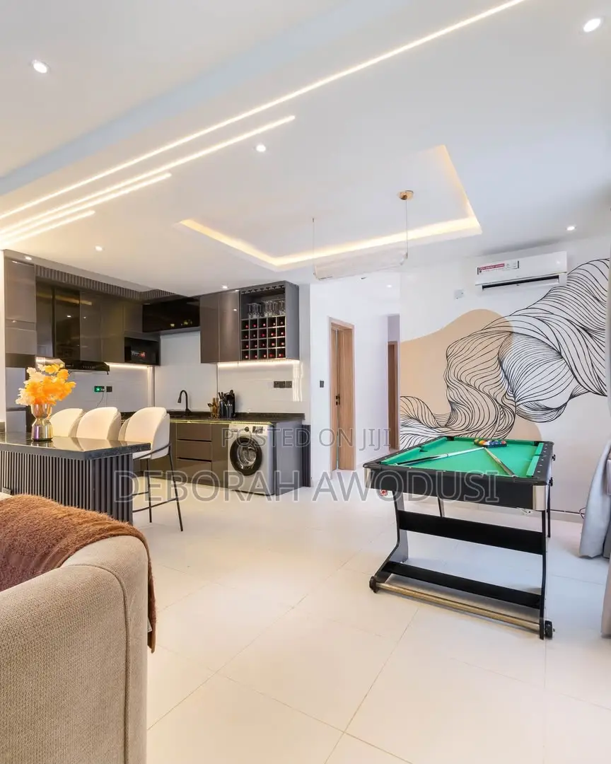 Luxury 2 Bedroom Maisonette