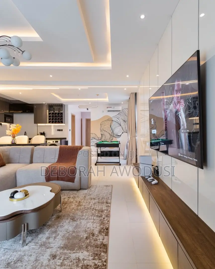Luxury 2 Bedroom Maisonette