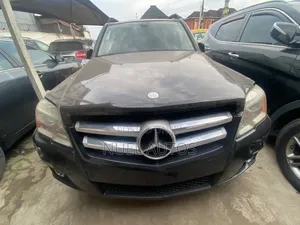 Mercedes-Benz GLK-Class 2010 Black