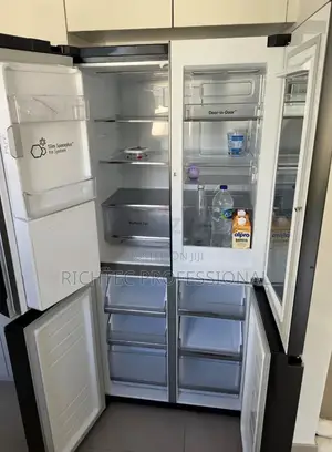 4-Door Display / Stainless Door Kitchen Chiller