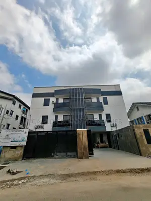 4bdrm Duplex in Sabo / Yaba for sale