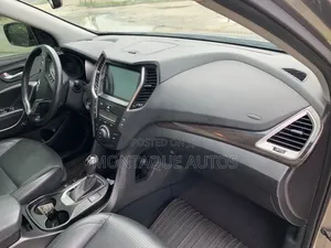 Hyundai Santa Fe 2013 Beige