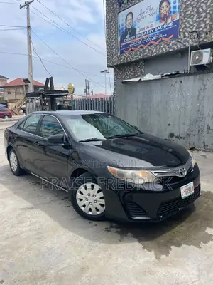 Toyota Camry LE 4dr Sedan (2.5L 4cyl 6A) 2013 Black