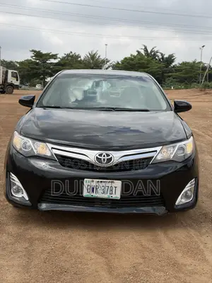 Toyota Camry LE 4dr Sedan (2.5L 4cyl 6A) 2013 Black