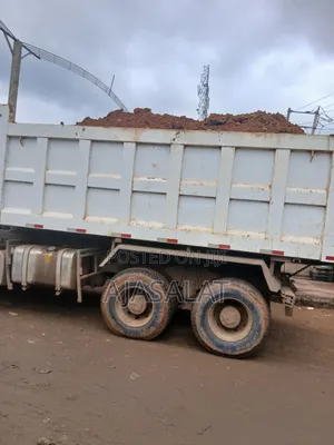 40 30 Tons of Sharp Sand