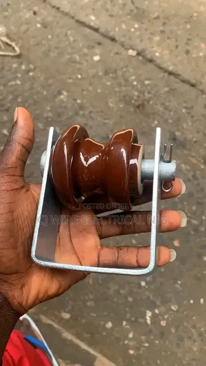 Complete D Iron
