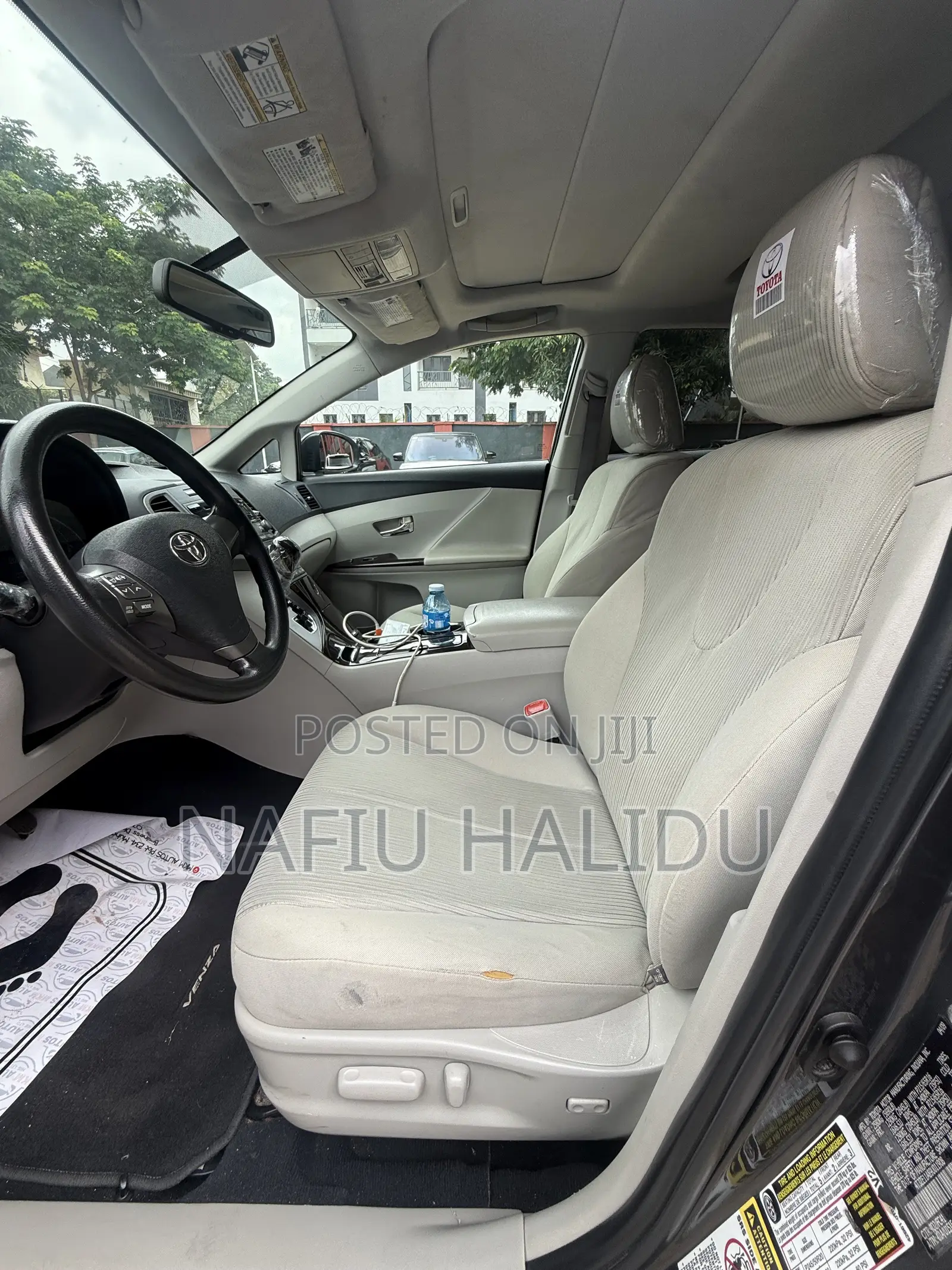 Toyota Venza 2011 Gray